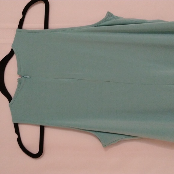 Banana Republic Tank top - Picture 2 of 2